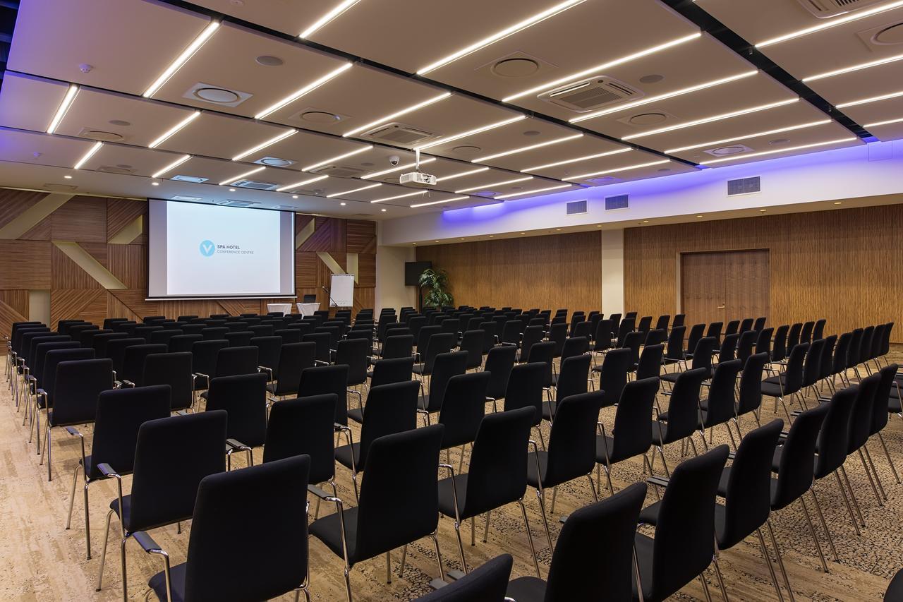 V Spa & Conference Hotel タルトゥ エクステリア 写真